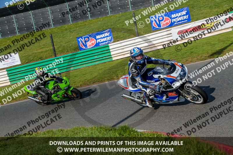 PJM Wedding Photography;enduro digital images;event digital images;eventdigitalimages;mallory park;mallory park photographs;mallory park trackday;mallory park trackday photographs;no limits trackdays;peter wileman photography;racing digital images;trackday digital images;trackday photos